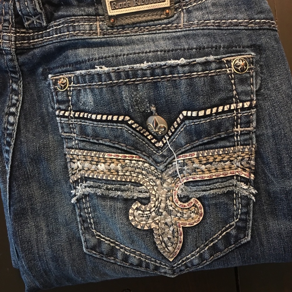 Basically brand new men’s Rock Revivals size 36